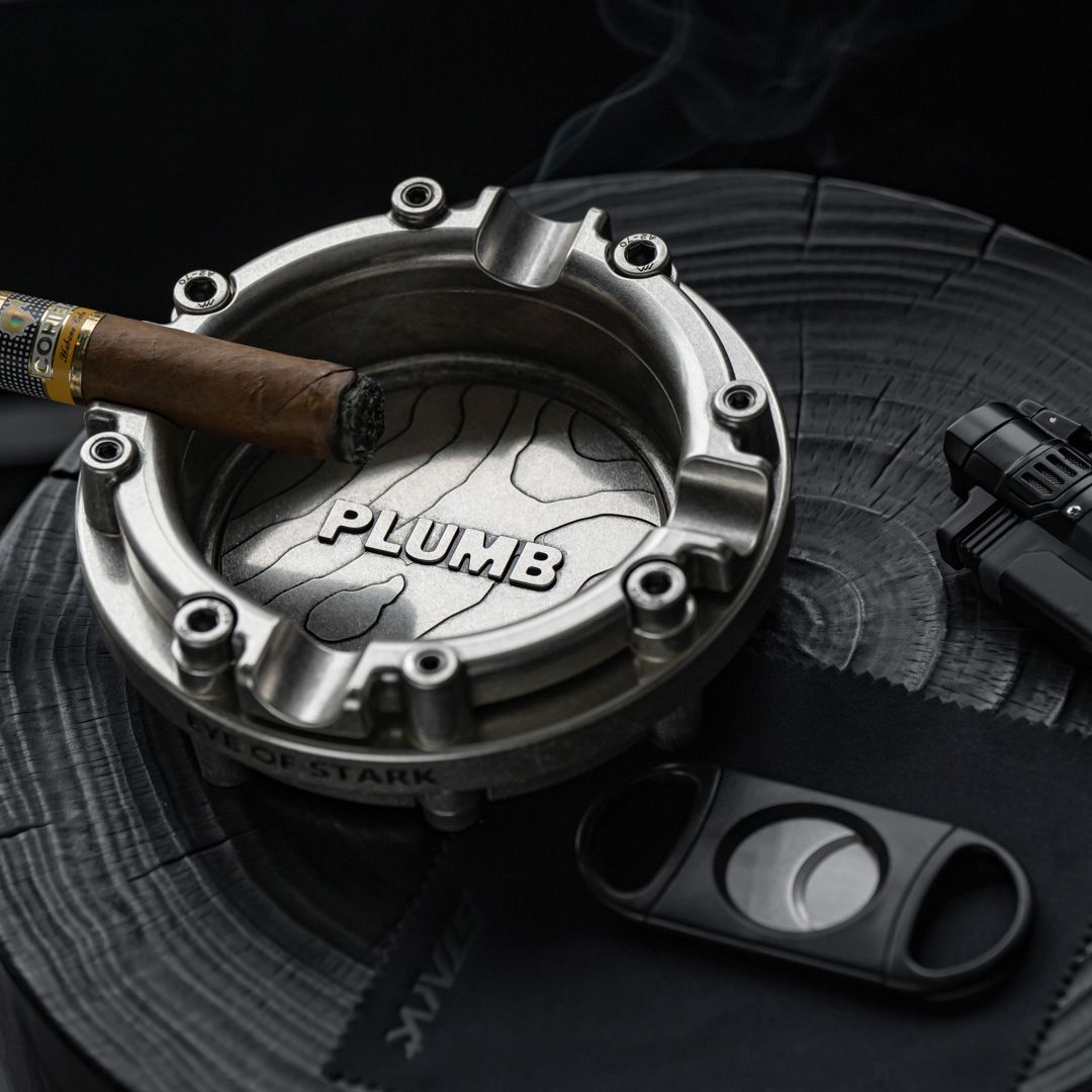 PLUMB Industrial Style Cigar Ashtray – Premium Aluminum-Magnesium Alloy with Handcrafted Finish